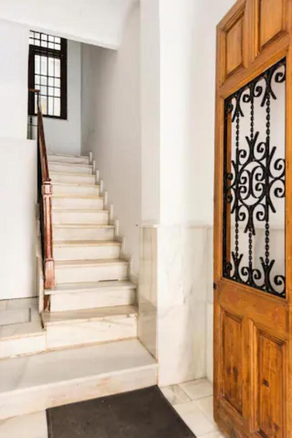 Apartamento Antares Edificio Centrico De 1800 Malaga Bagian luar foto